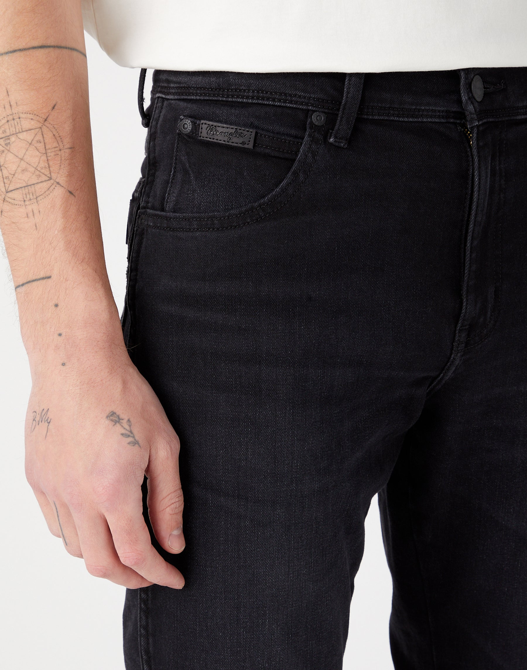 Texas Slim Medium Stretch in Universe