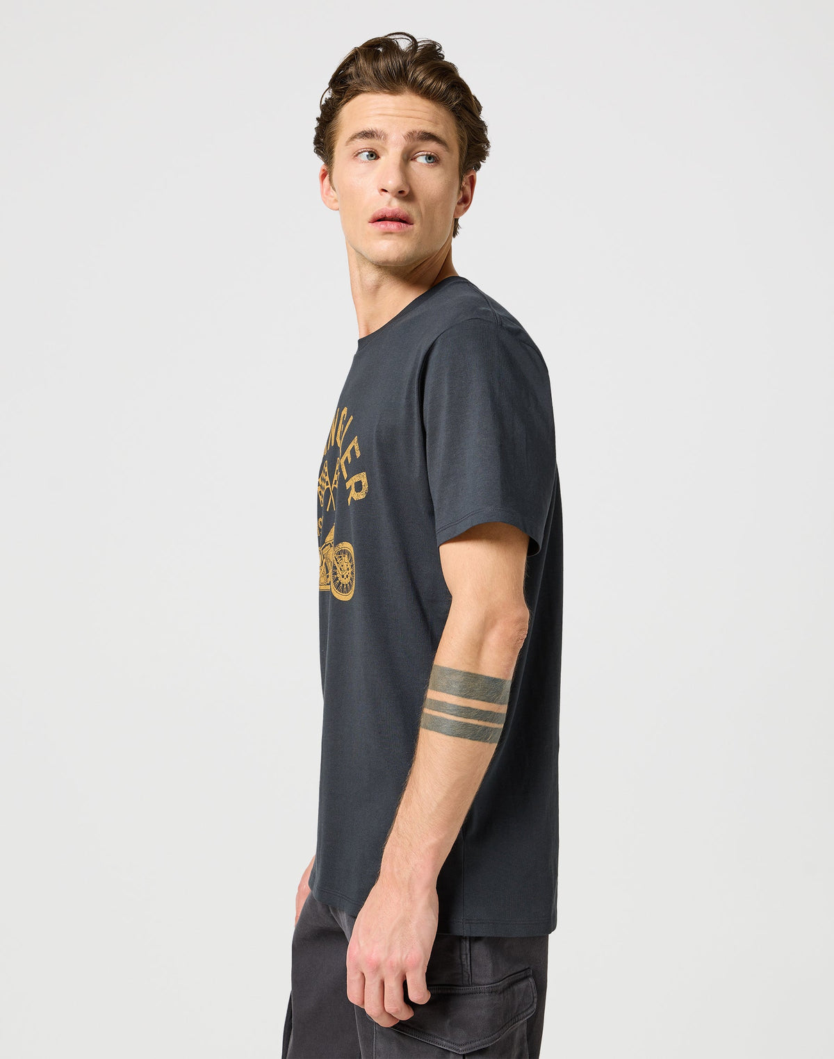 Americana Tee in Faded Black