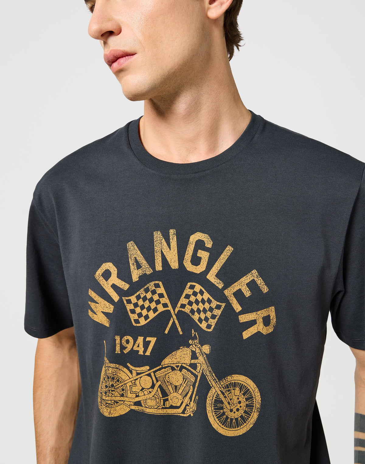 Americana Tee in Faded Black