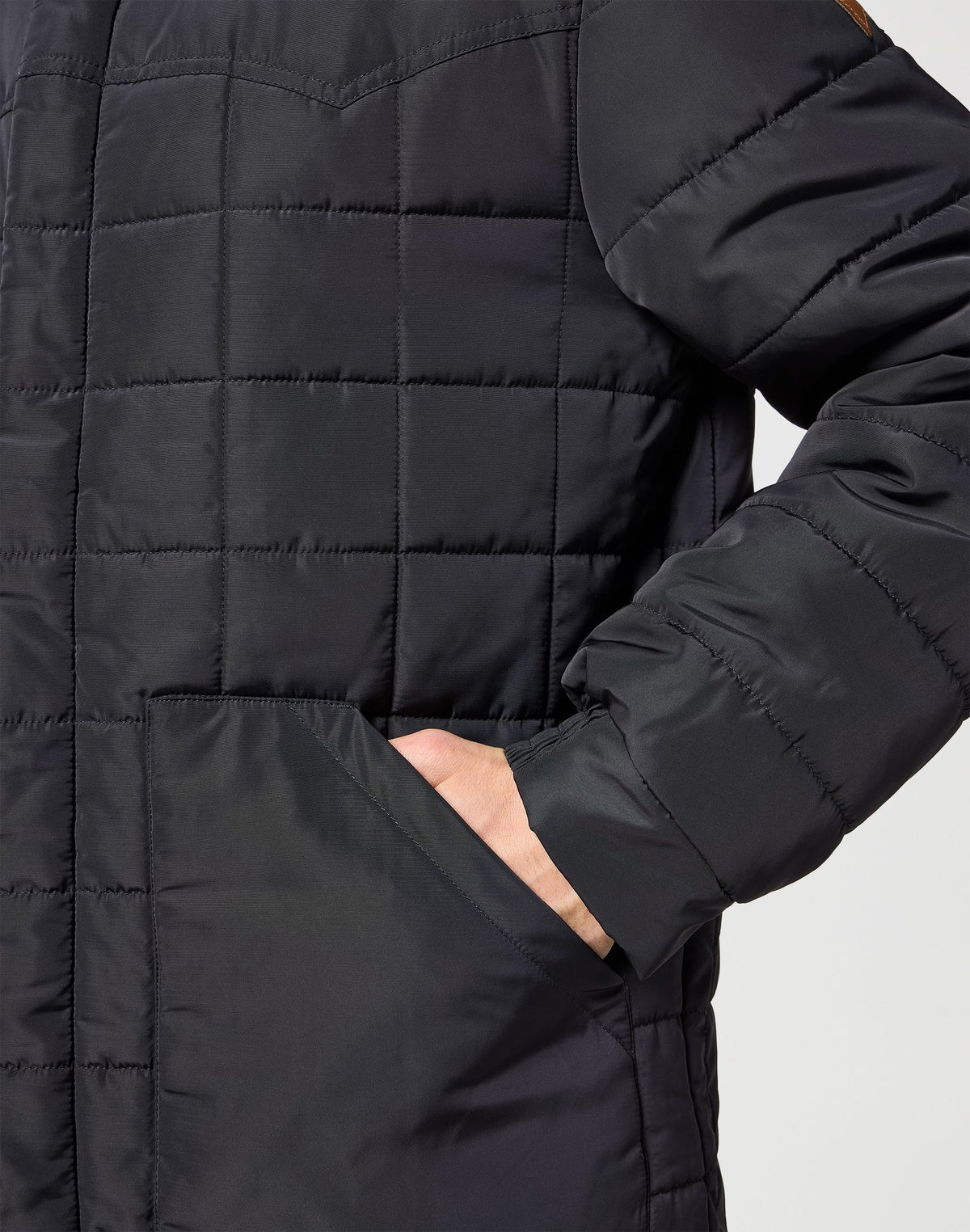 Transitional Puffer in Black