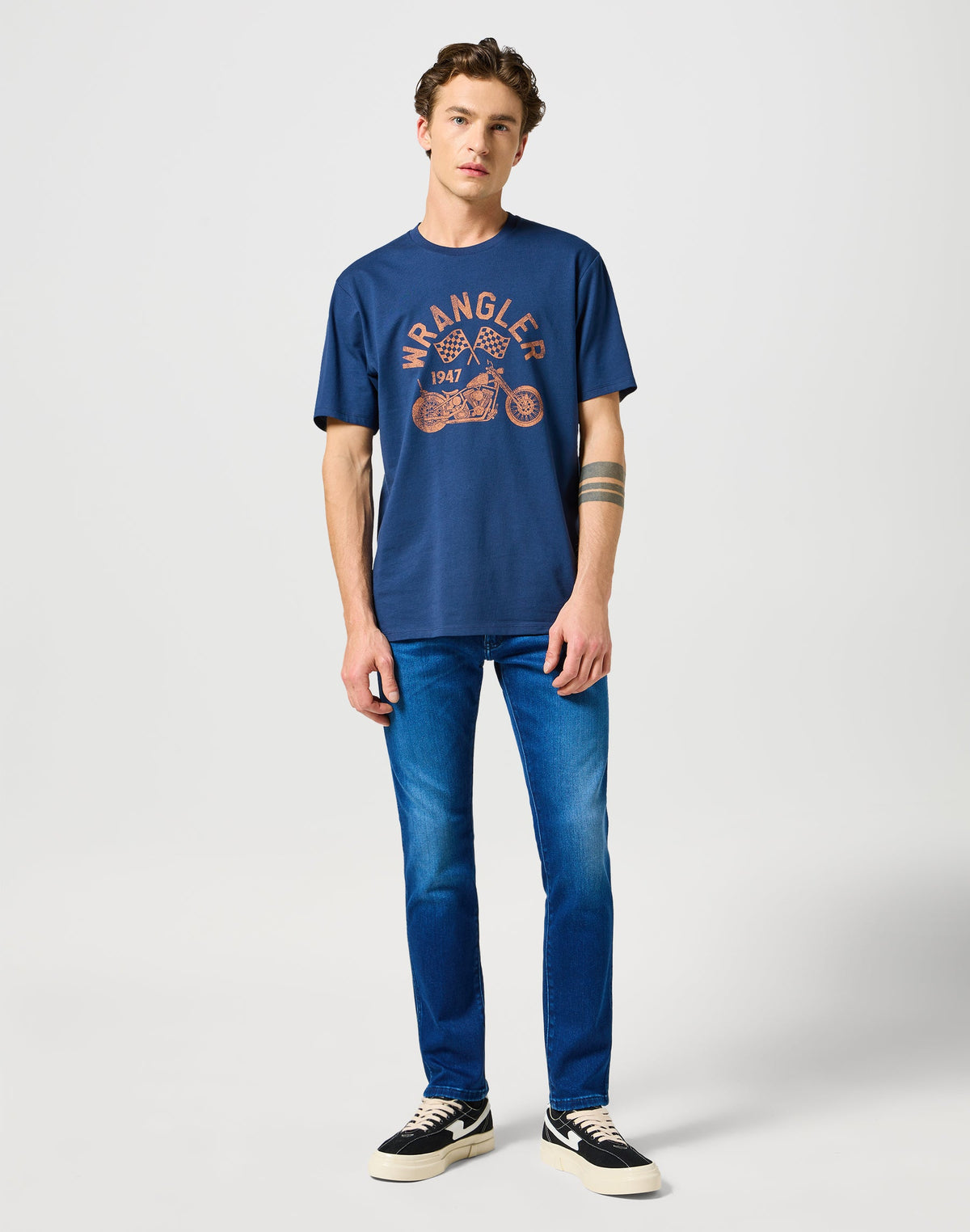 Americana Tee in Navy