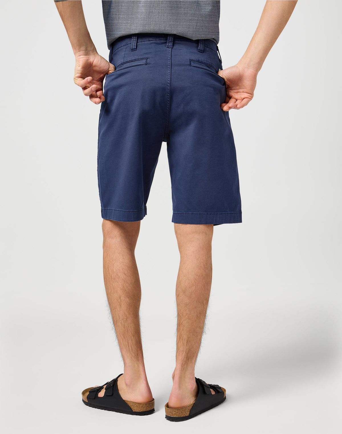 Chino Short in Navy