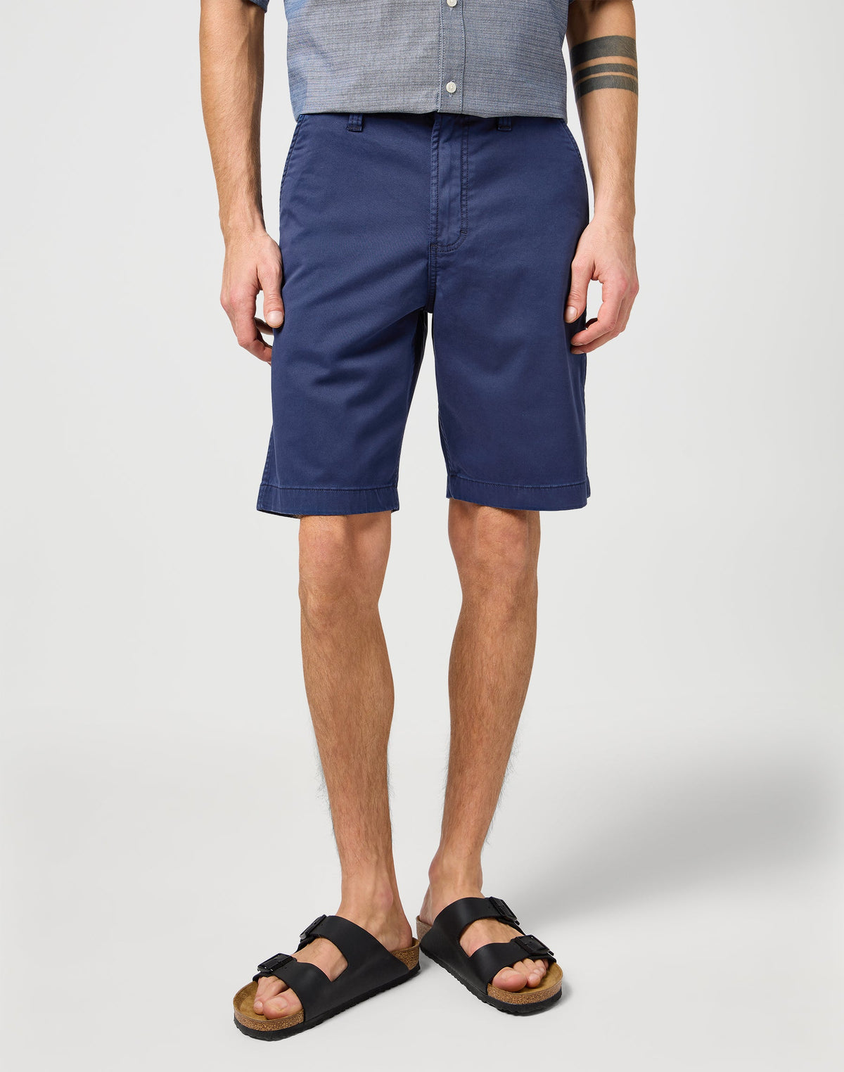 Chino Short in Navy