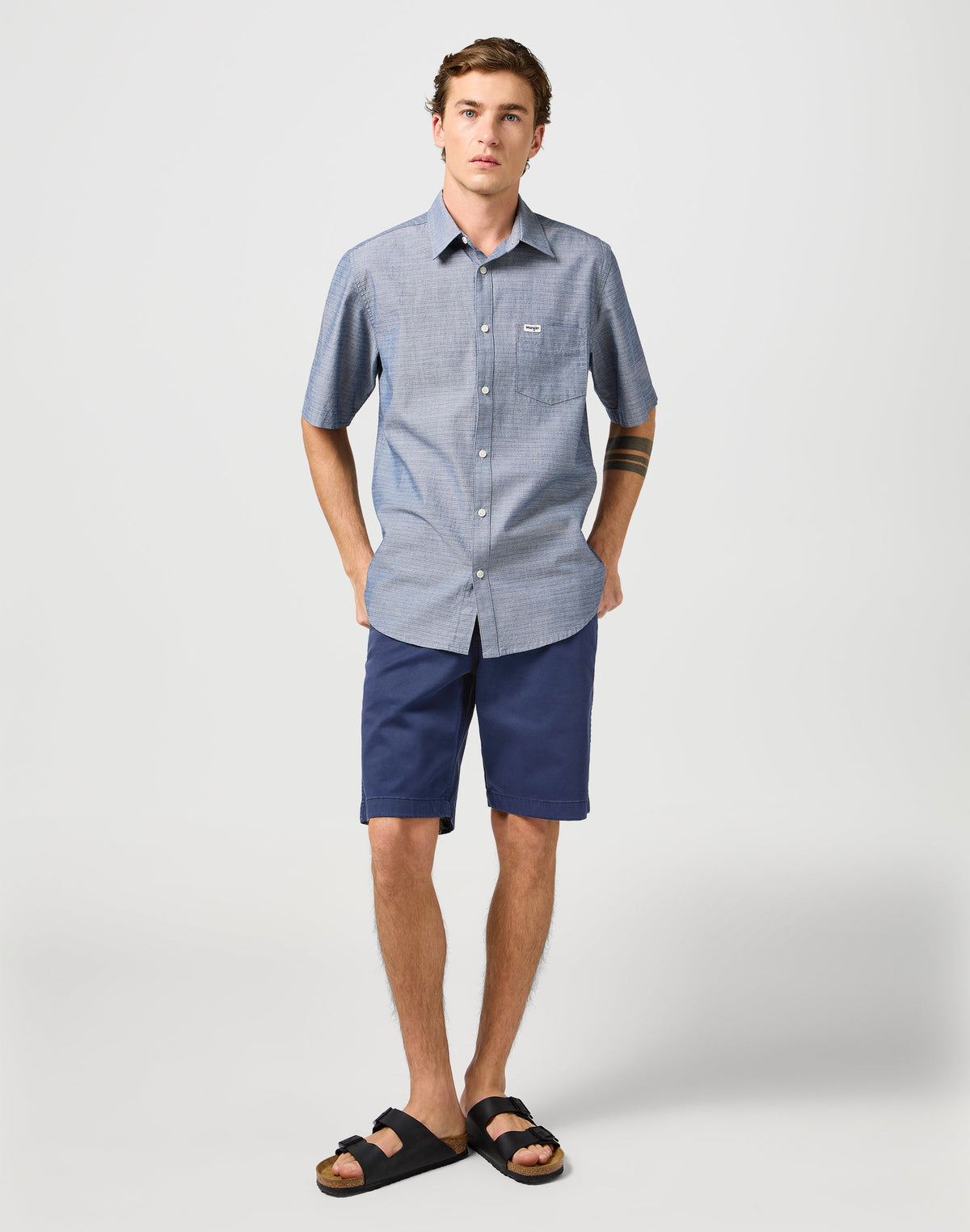 Chino Short in Navy