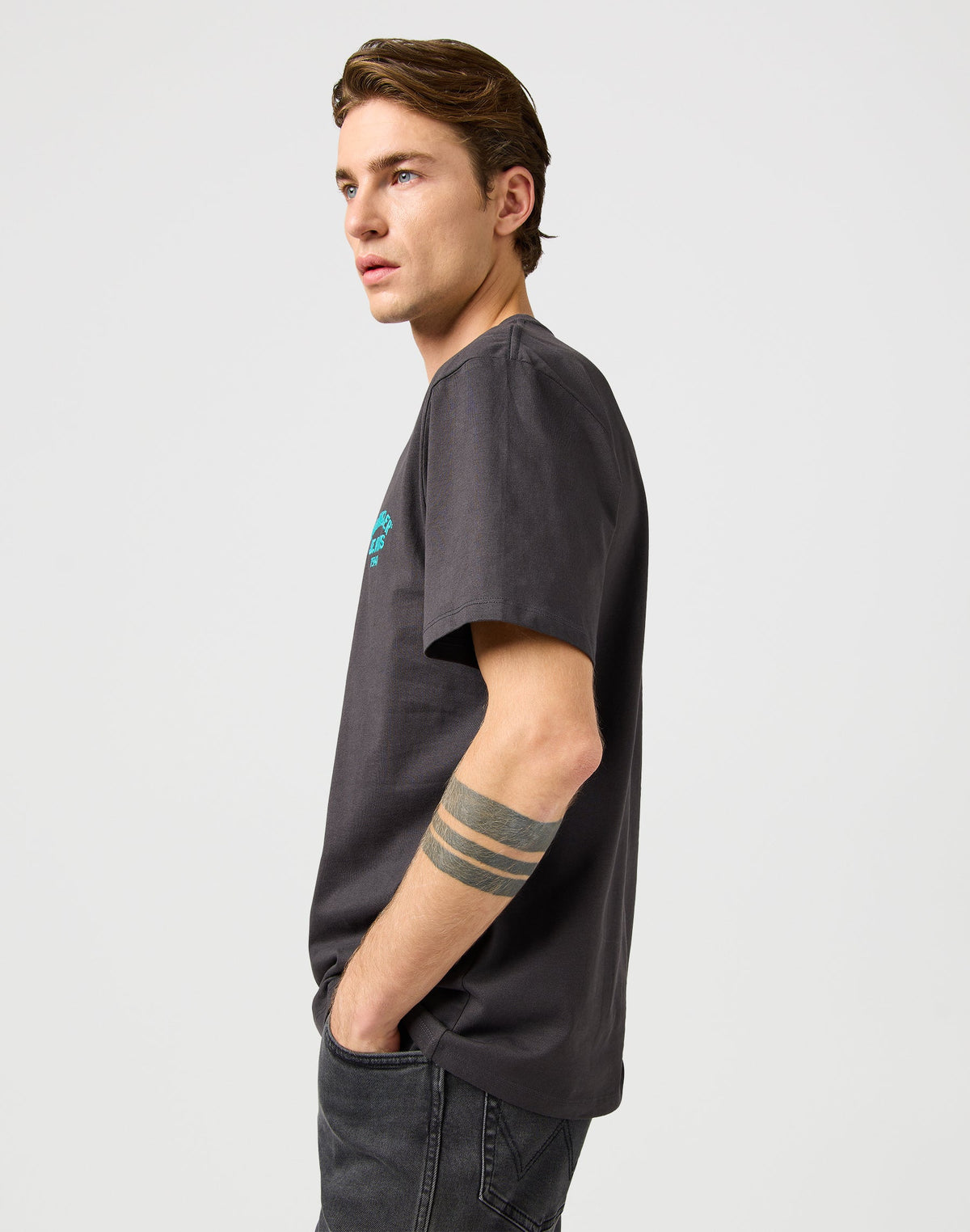 Small Logo Tee in Faded Black