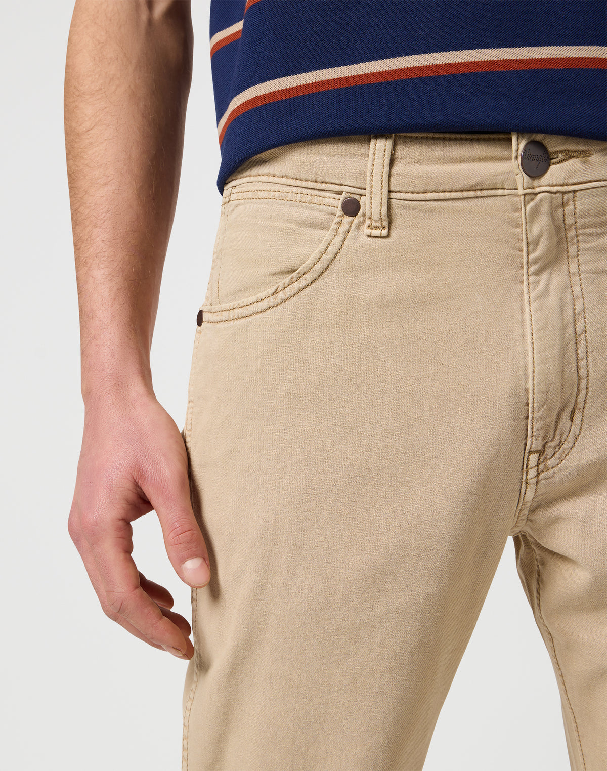 Larston in Timberwolf