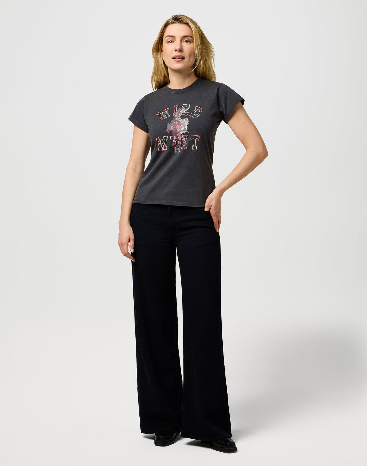 Shrunken Band Tee in Faded Black