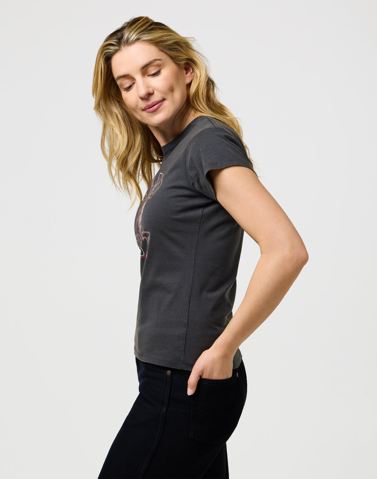 Shrunken Band Tee in Faded Black