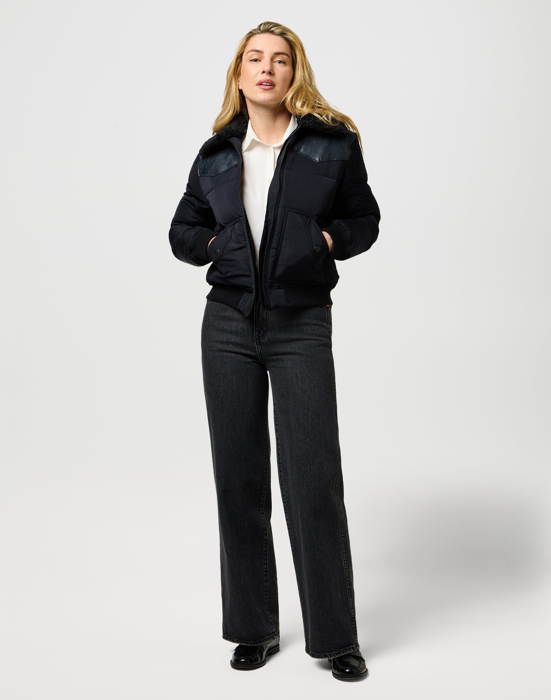 Western Puffer in Black