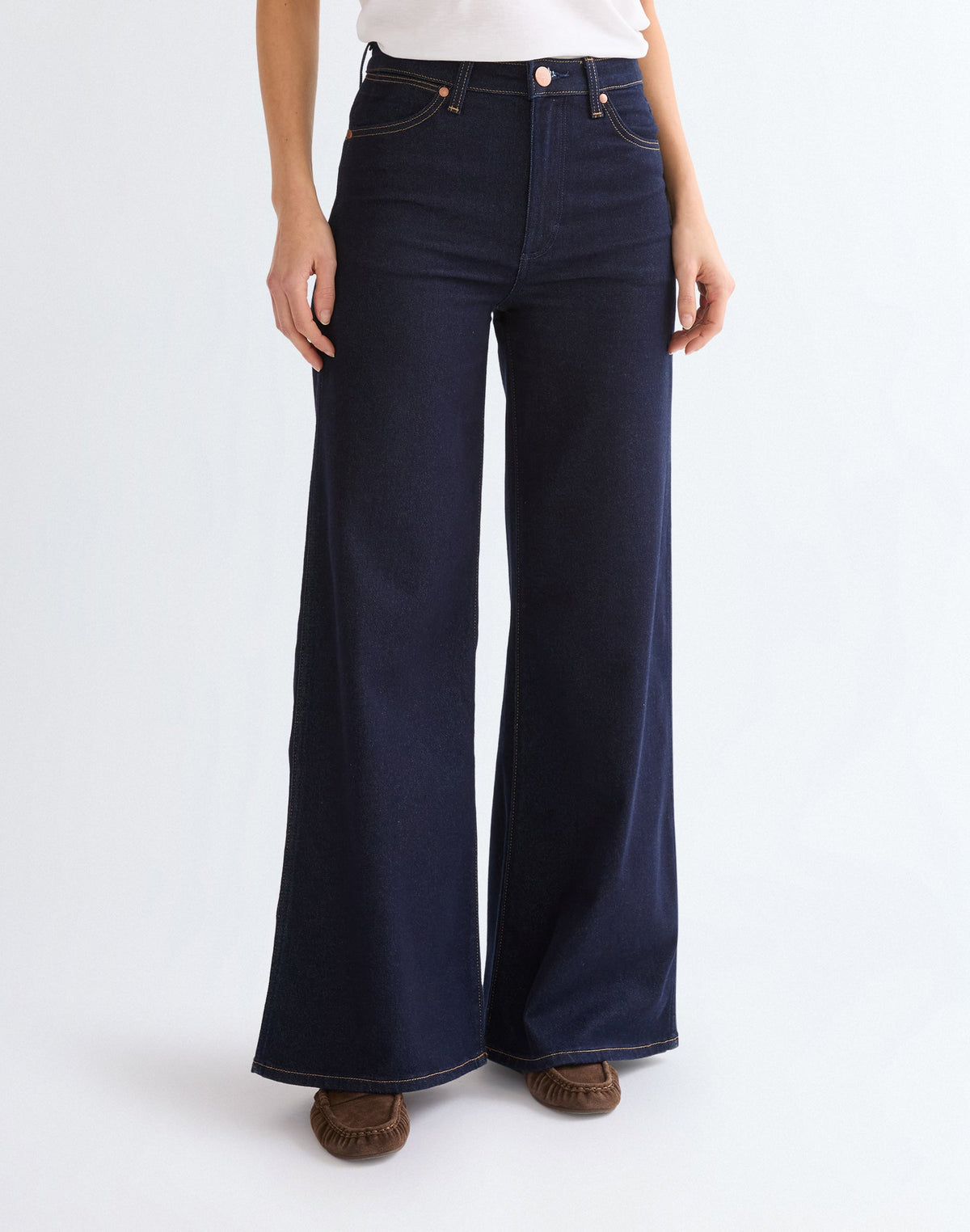 Jeans Canyon in Denim Lines