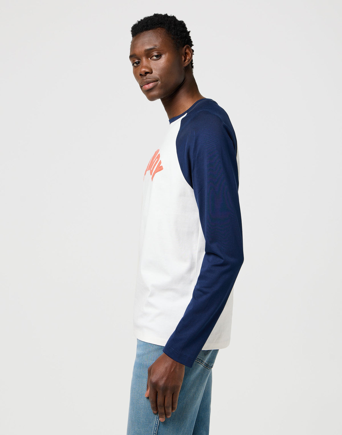 Ls Baseball Tee in Black Iris