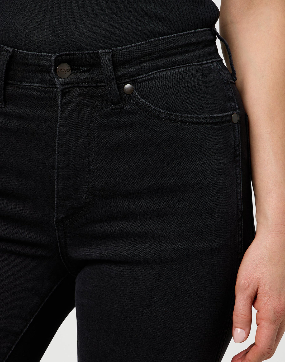 Straight in Nebula Black