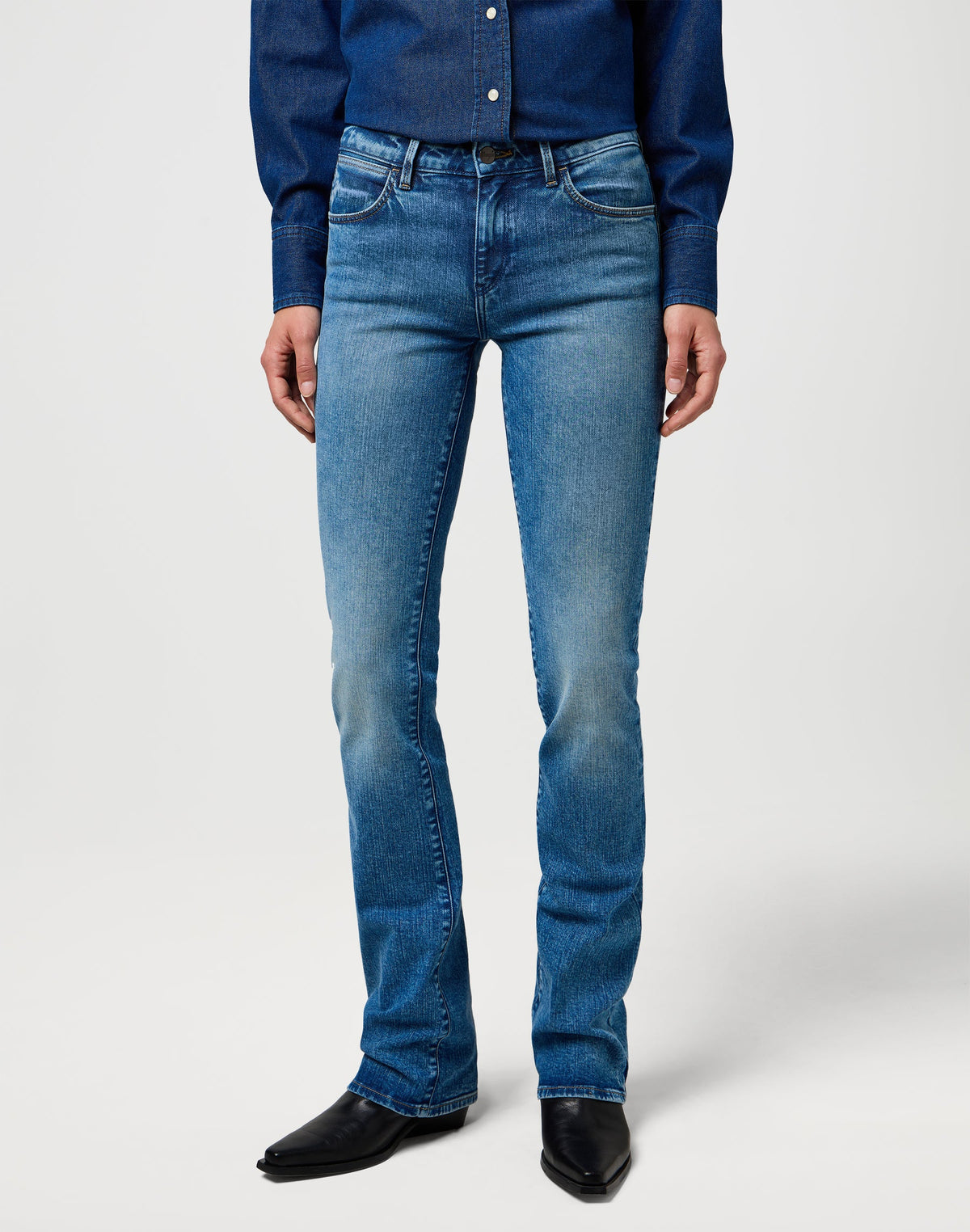 Bootcut in Rustler Wash