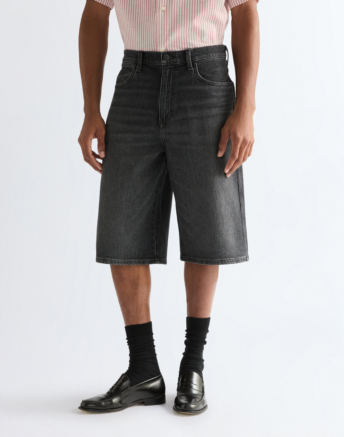 Jort Shorts in Iron Fawn