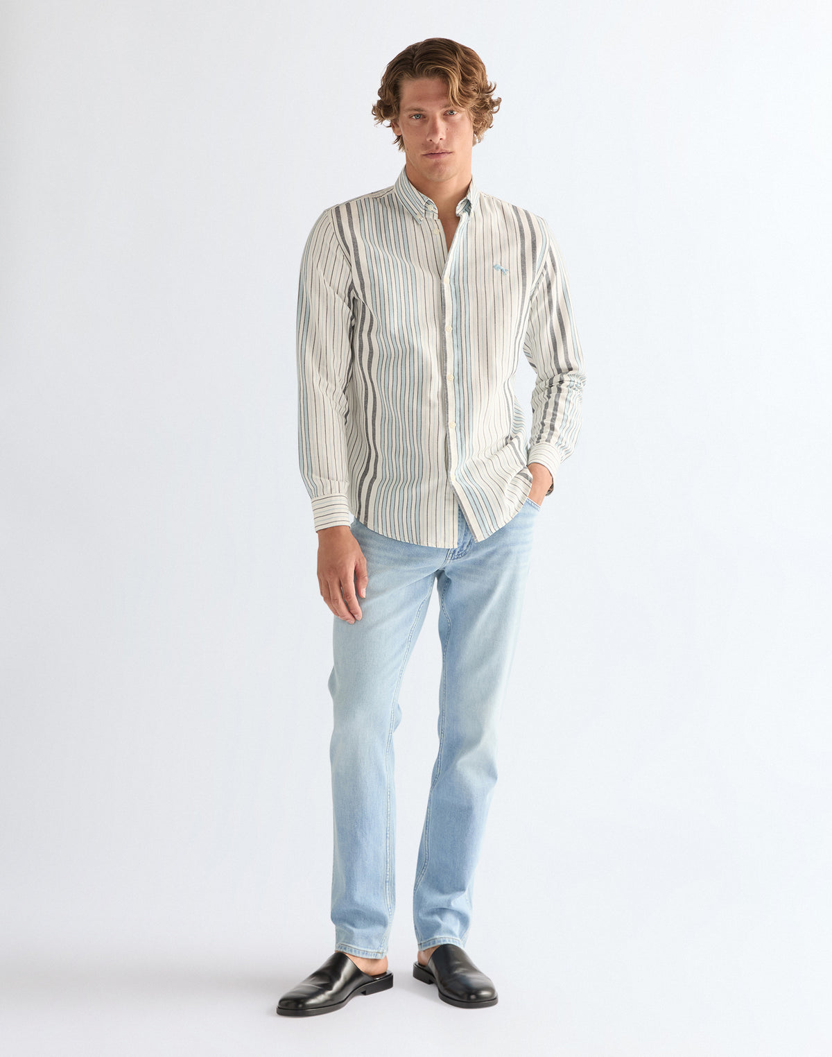 Oxford Shirt in White Blue