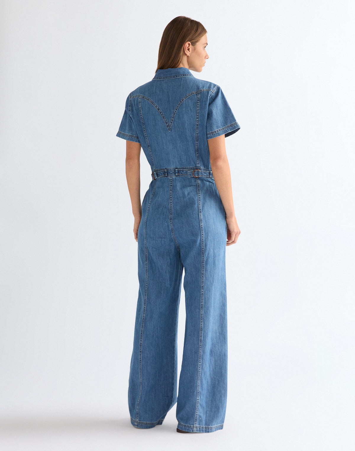 Garage Coverall in Engine Heat