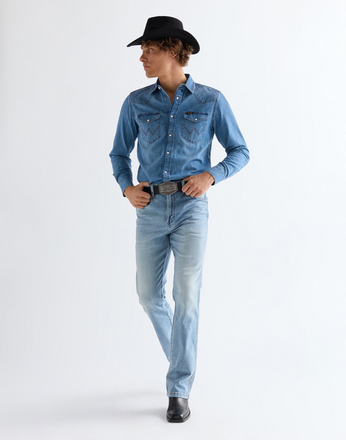 Western Shirt in Mid Light Wash