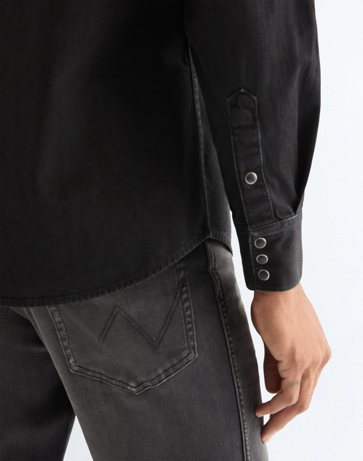 Western Shirt in Rinse Black