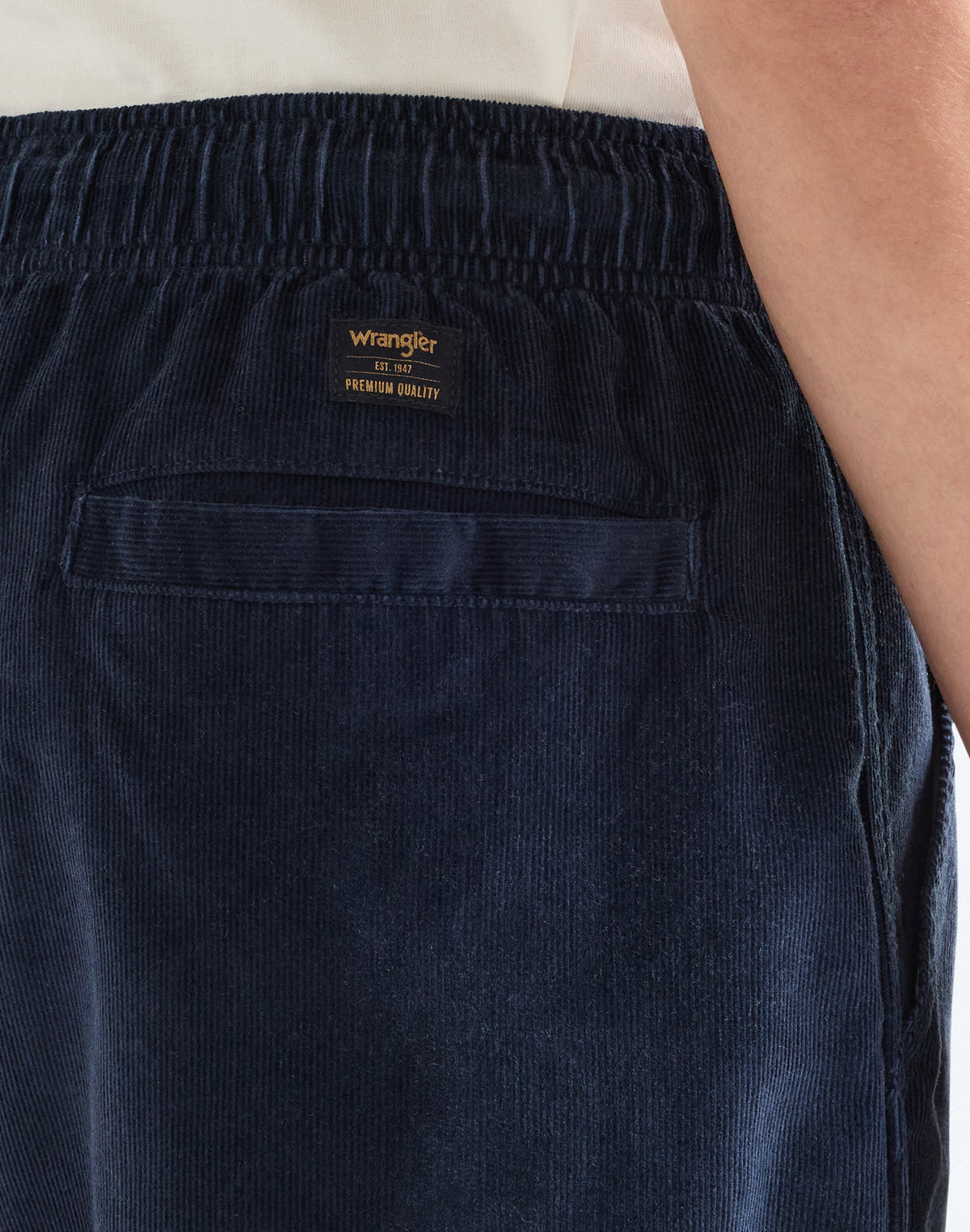 Vinla Shorts in Dark Sapphire