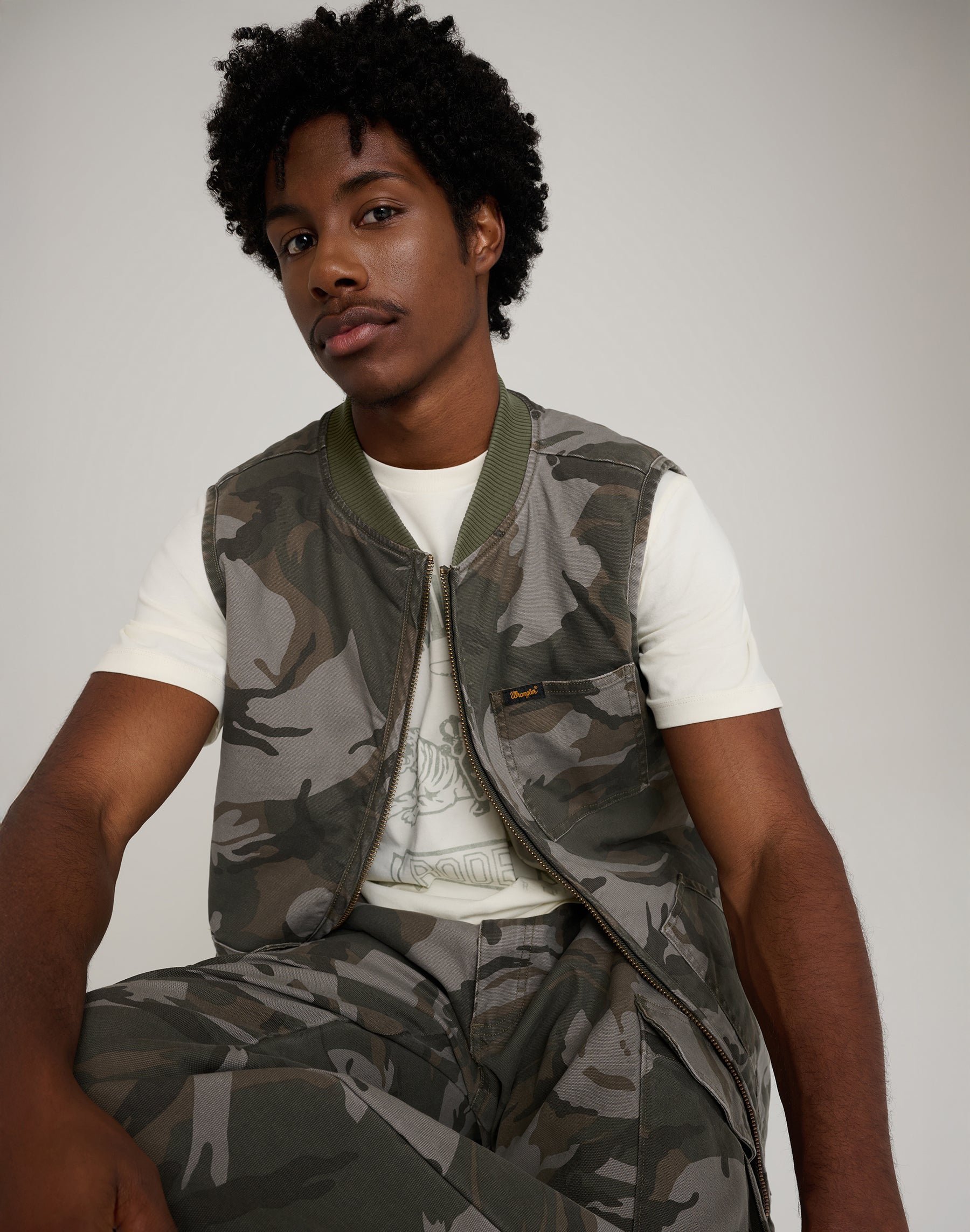 Mike Lucas Vest in Camo