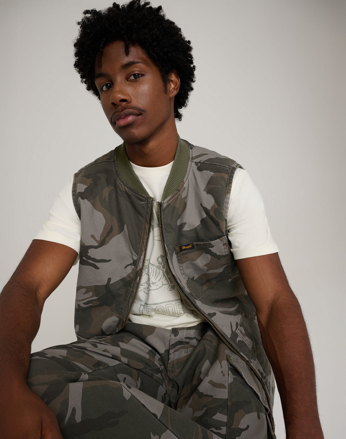 Mike Lucas Vest in Camo