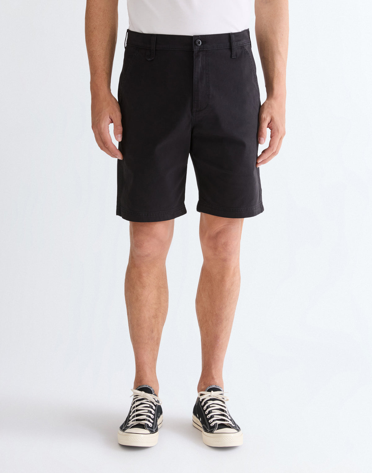 Chino Shorts in Caviar