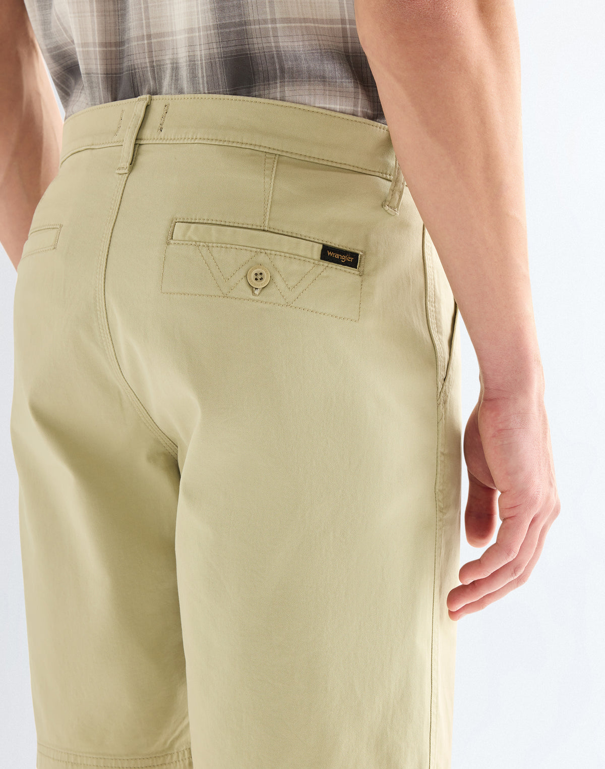 Chino Shorts in Elm