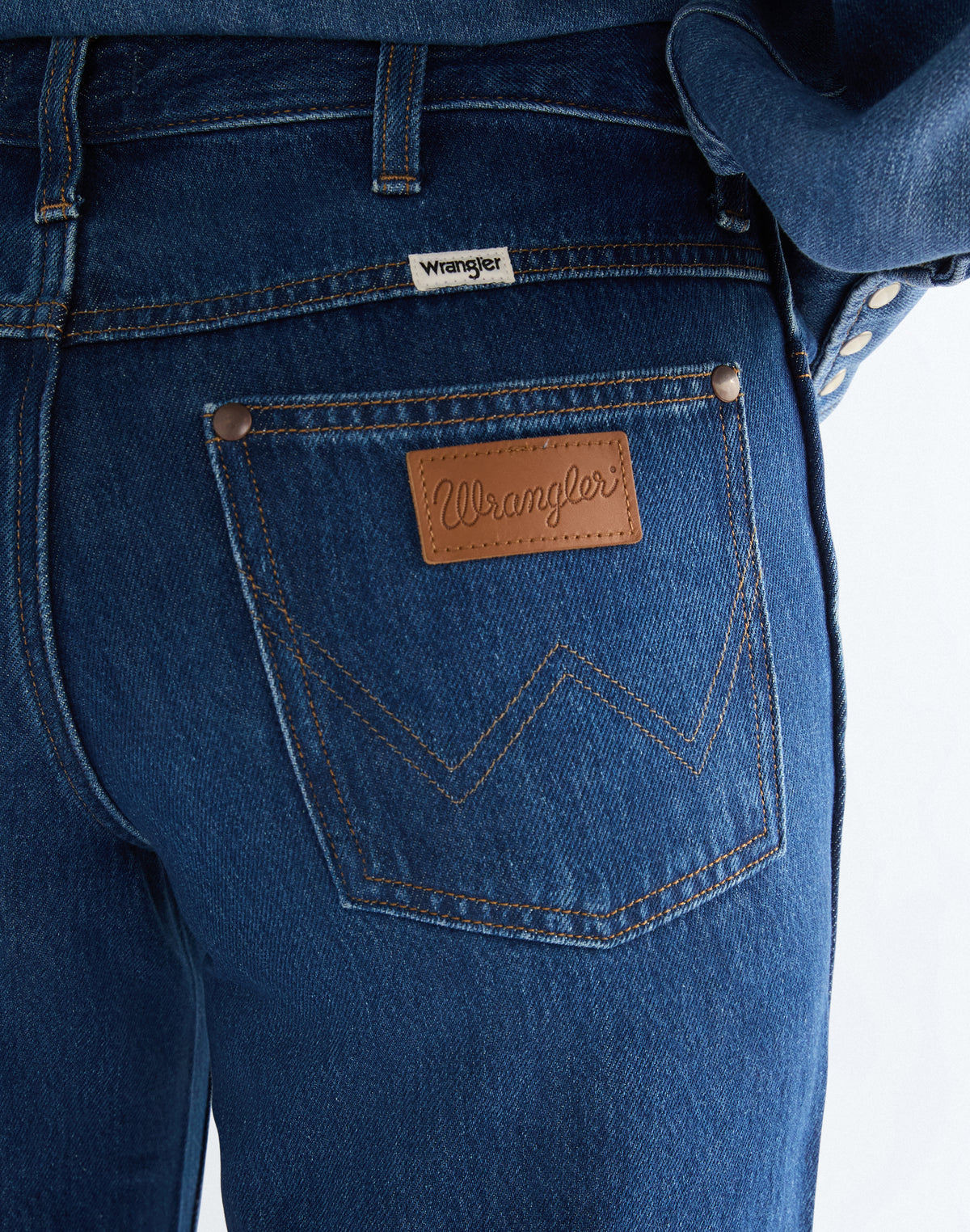 World Wide in Eclipse Deep