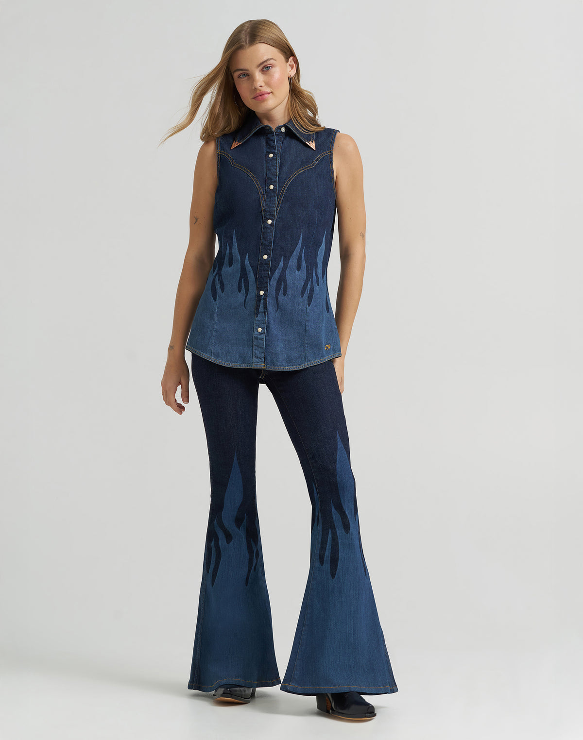 Sleeveless Shirt in Rinse