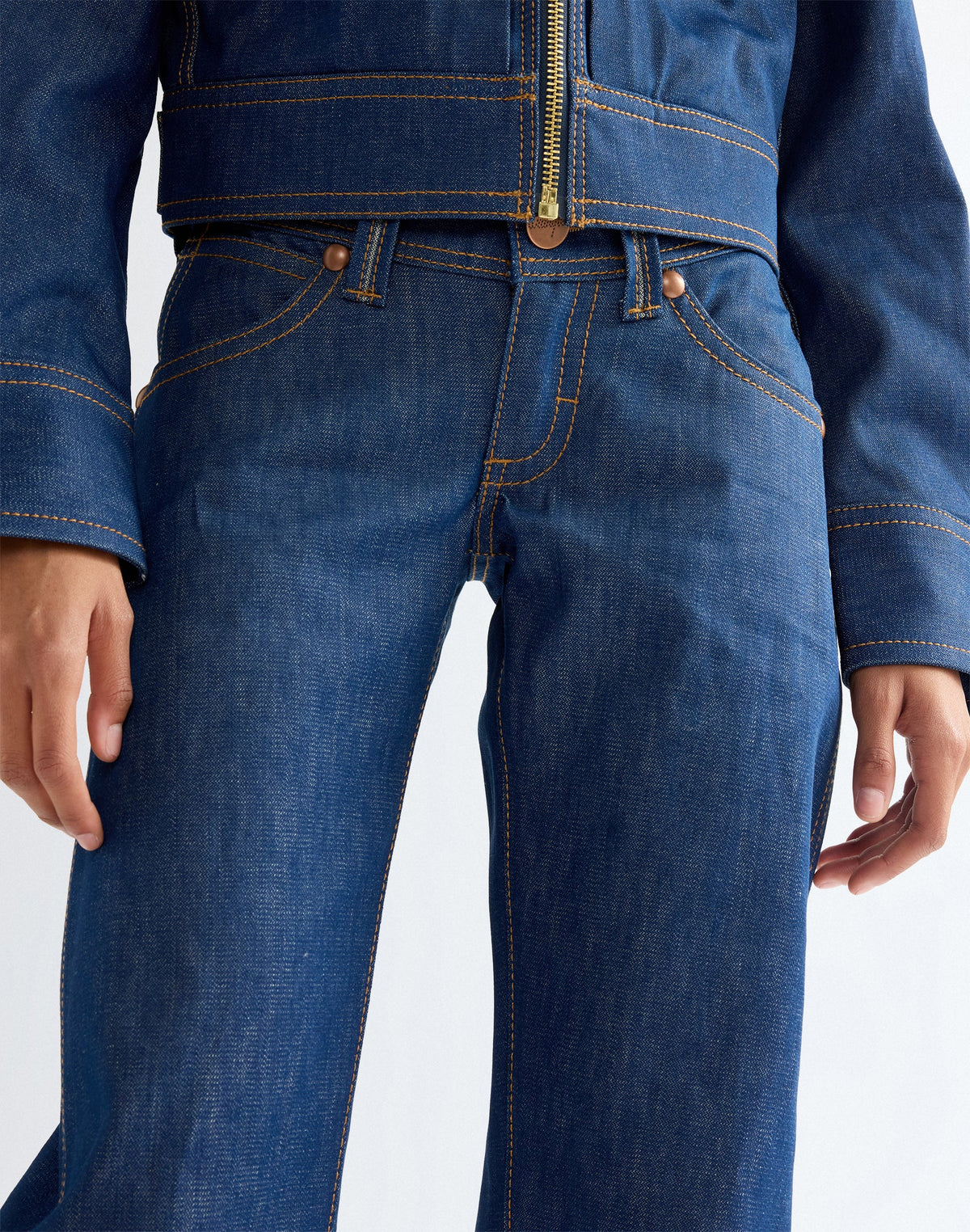 Jeans Super Low Rise Cowboy in Super Raw