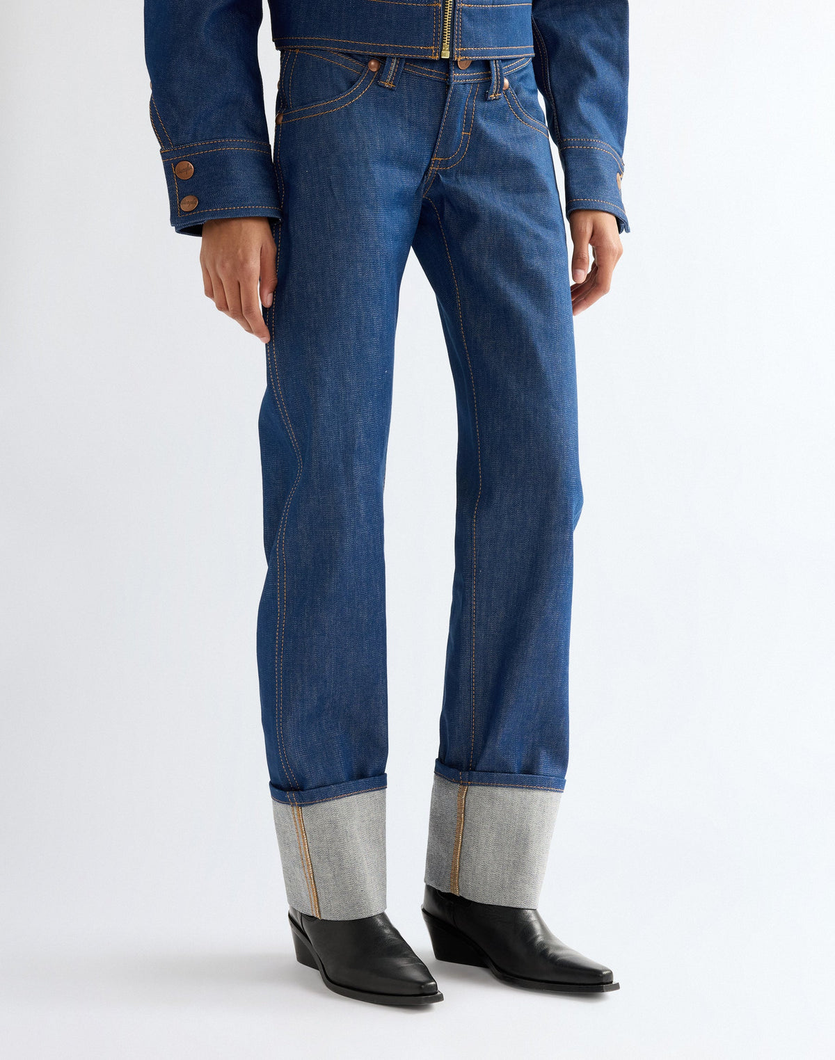 Jeans Super Low Rise Cowboy in Super Raw