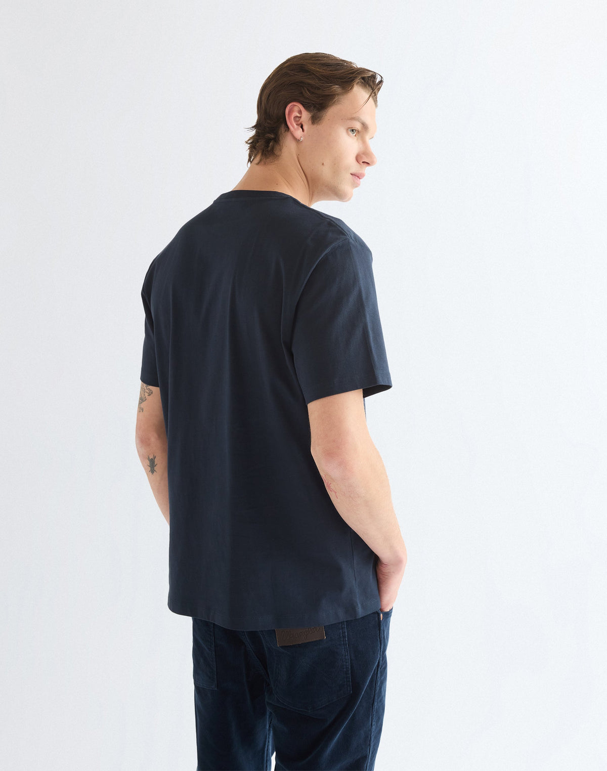 T-Shirt Small Graphic in Dark Sapphire