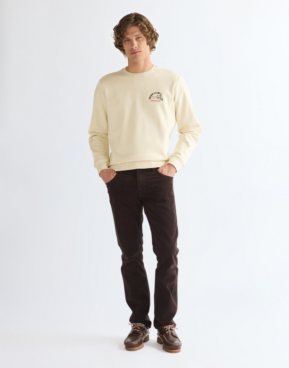 Sweatshirt Small Graphic in Almond Milk