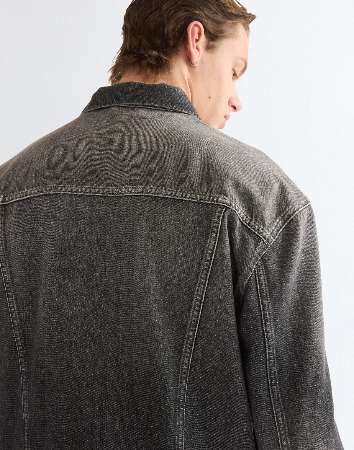 Jeansjacke Anti Fit Trucker in Smoky Granite