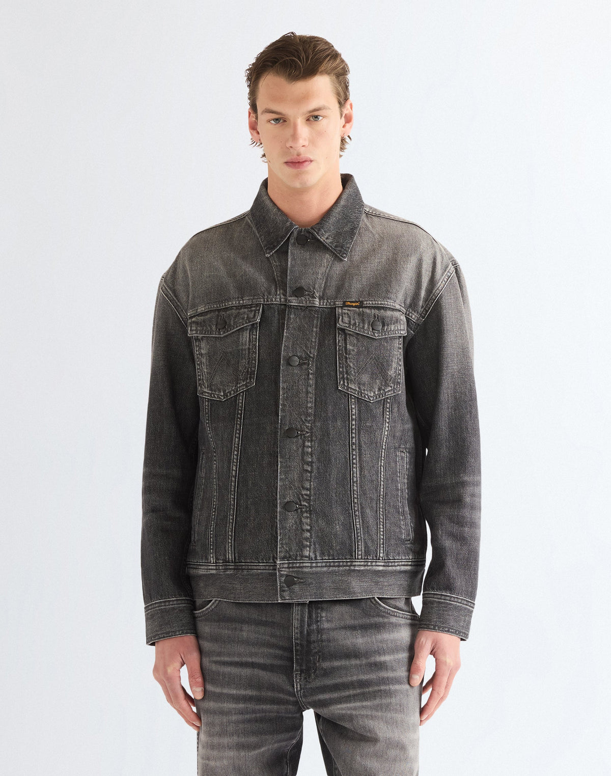 Jeansjacke Anti Fit Trucker in Smoky Granite