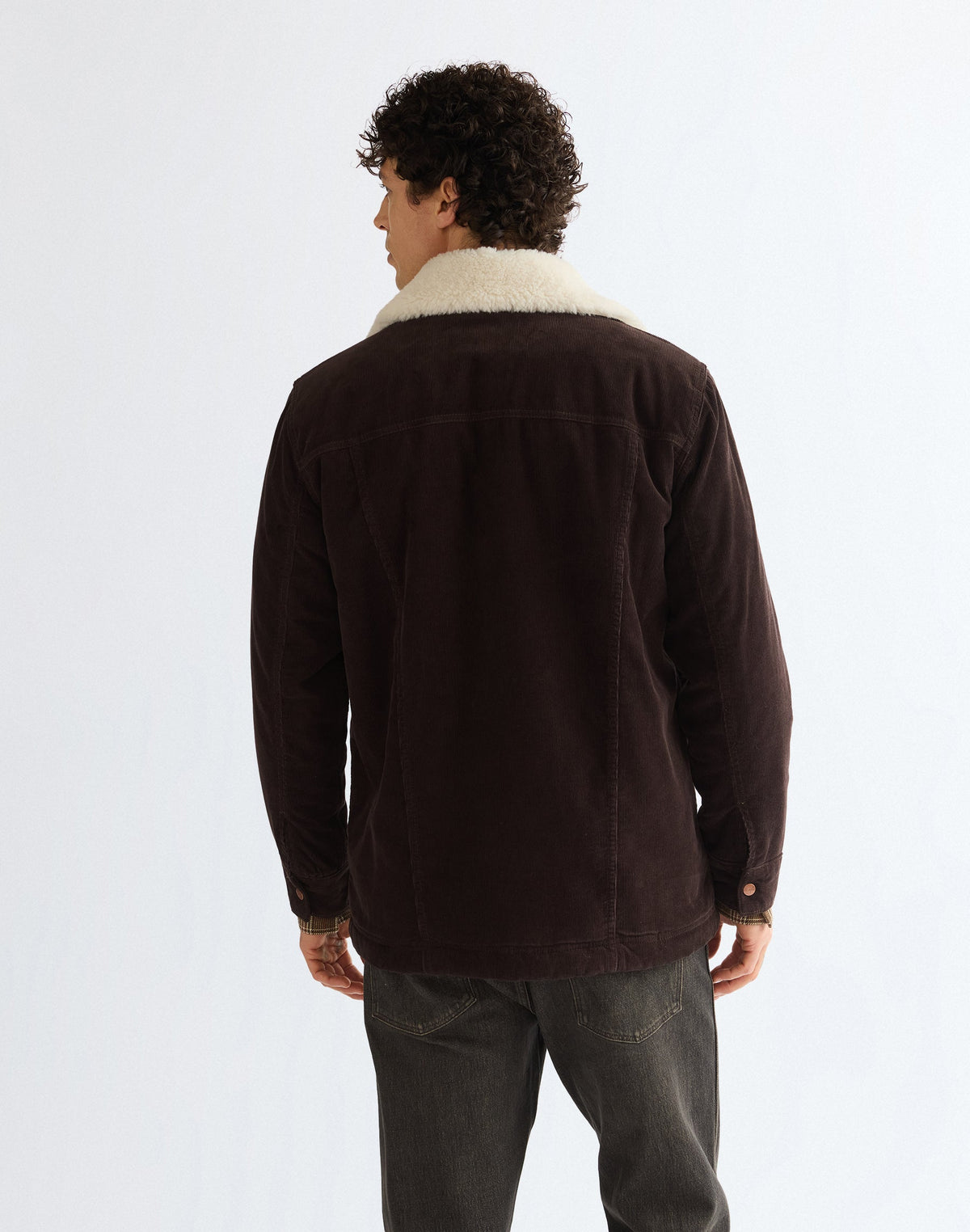 Sherpajacke Wrange in Chocolate Torte