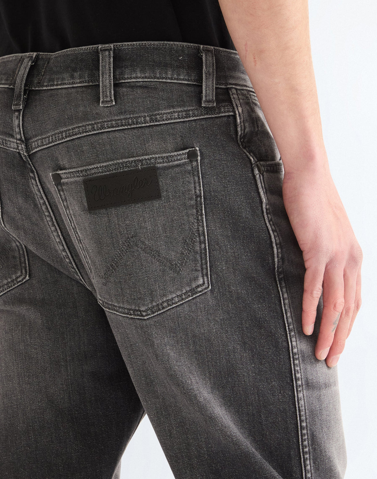 Jeans Redford in Smoky Granite