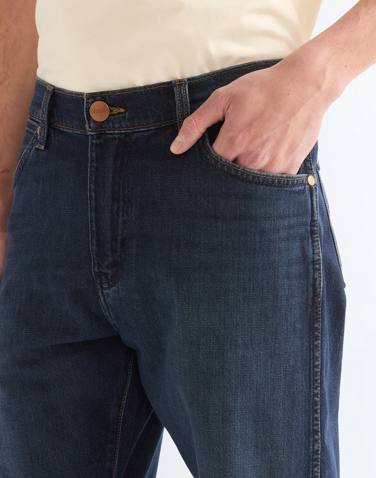 Jeans Redford in Moonlit