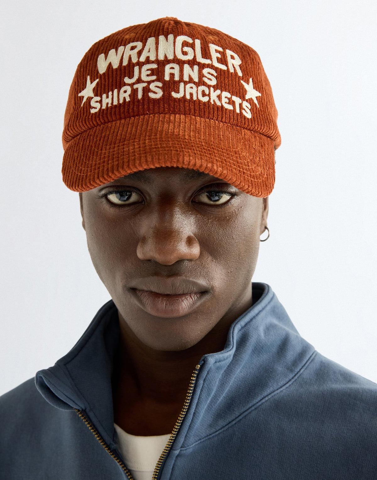 Cap Corduroy in Cognac
