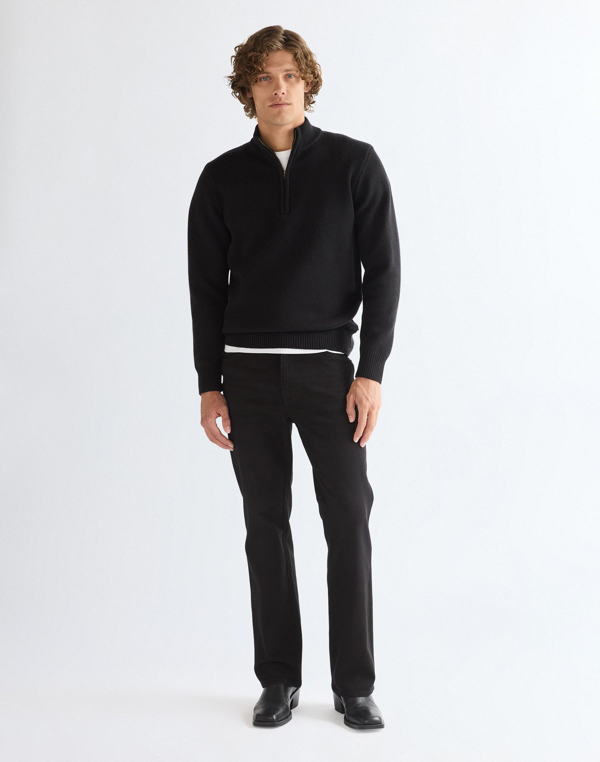 Pullover Quarter Zip in Black
