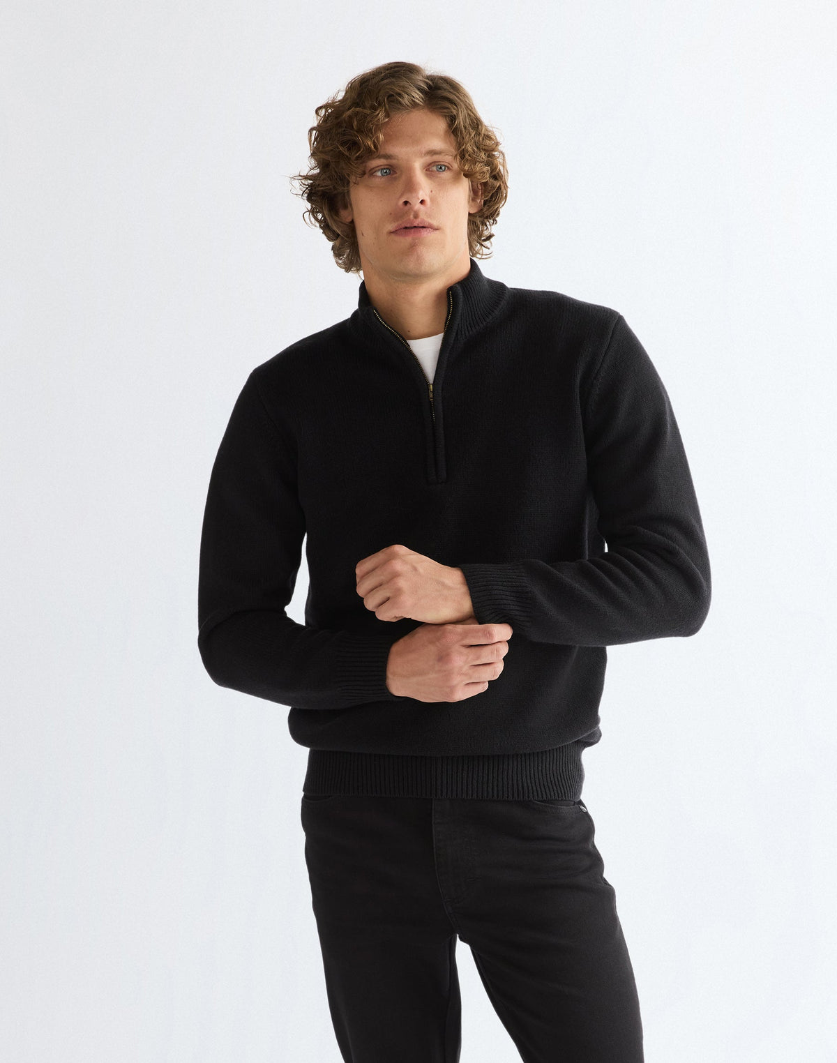 Pullover Quarter Zip in Black