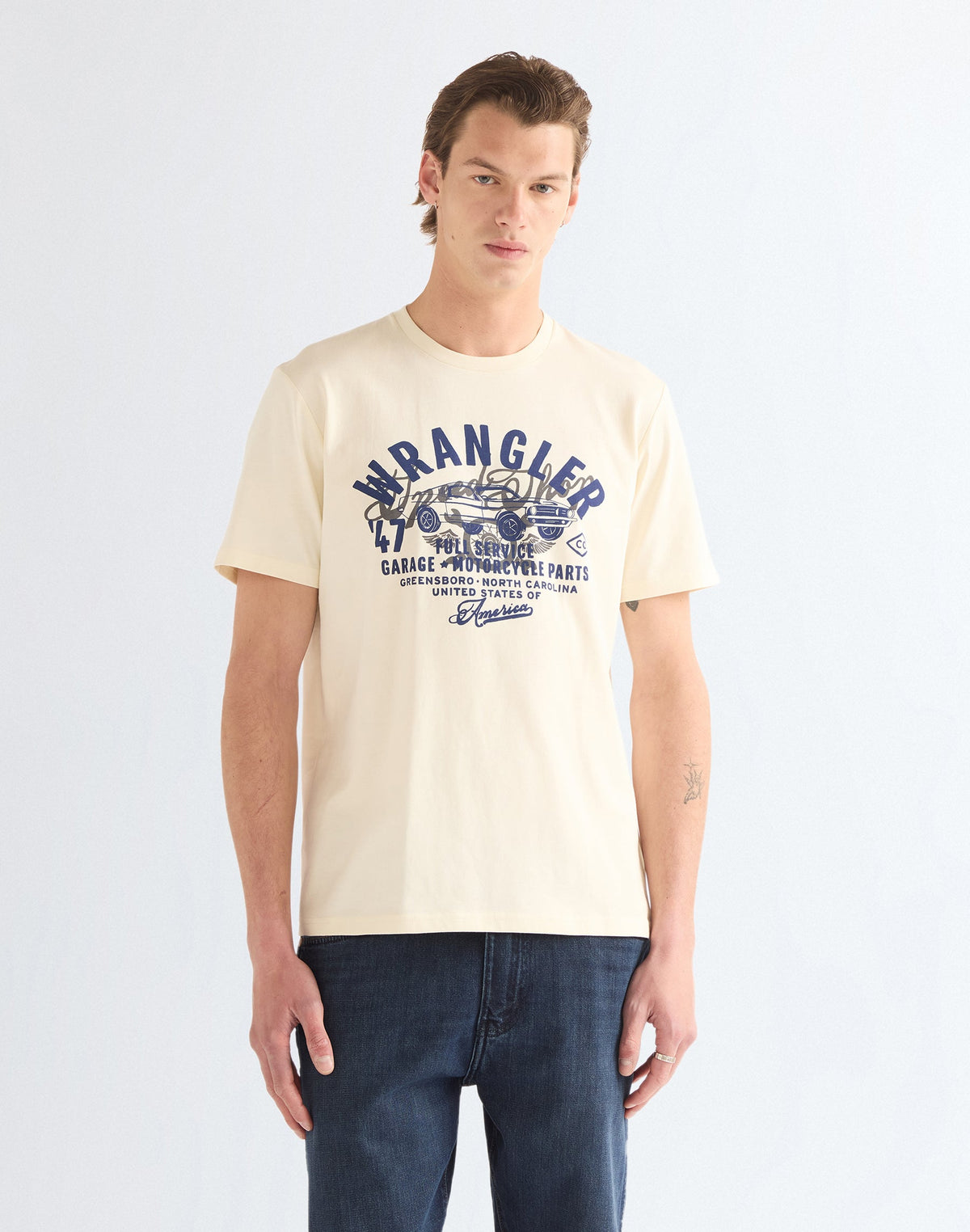 T-Shirt Americana in Antique White