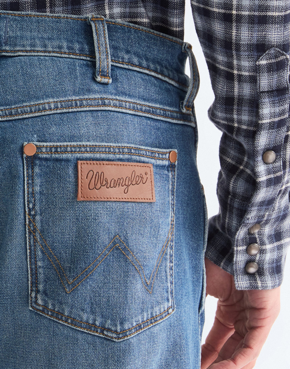 Jeans Redford in Windstorm