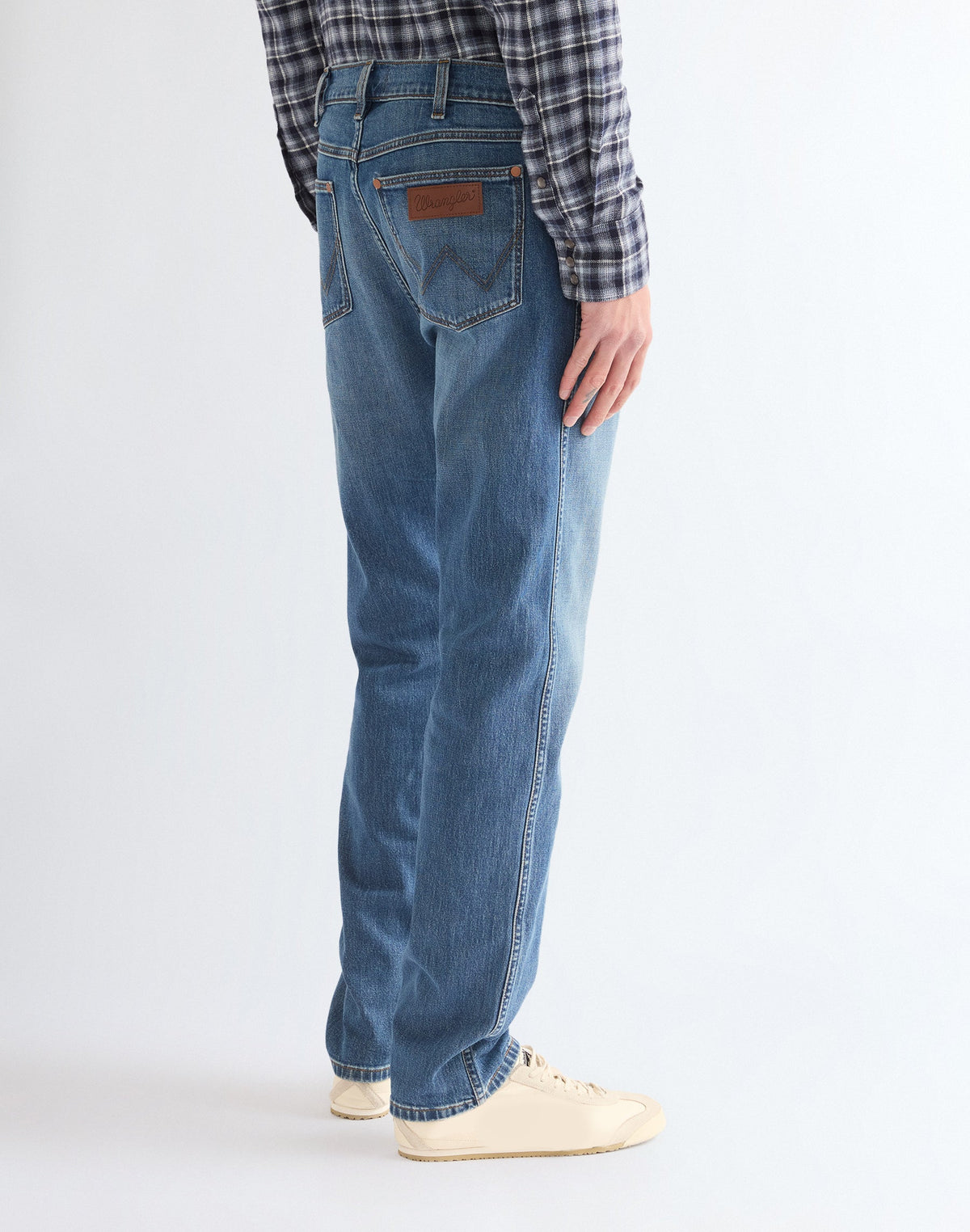 Jeans Redford in Windstorm