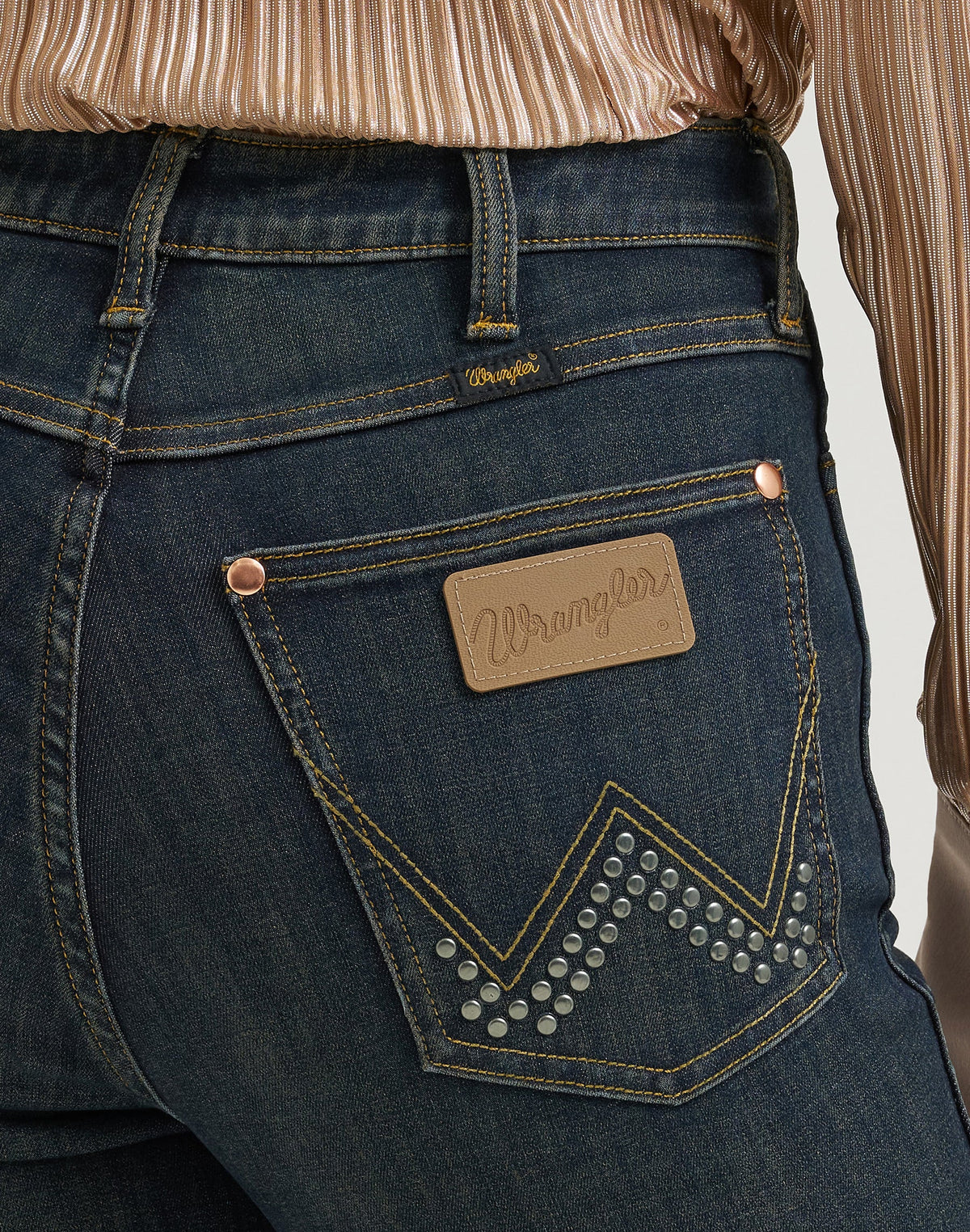 Jeans Boot Hugger in Dark Denim