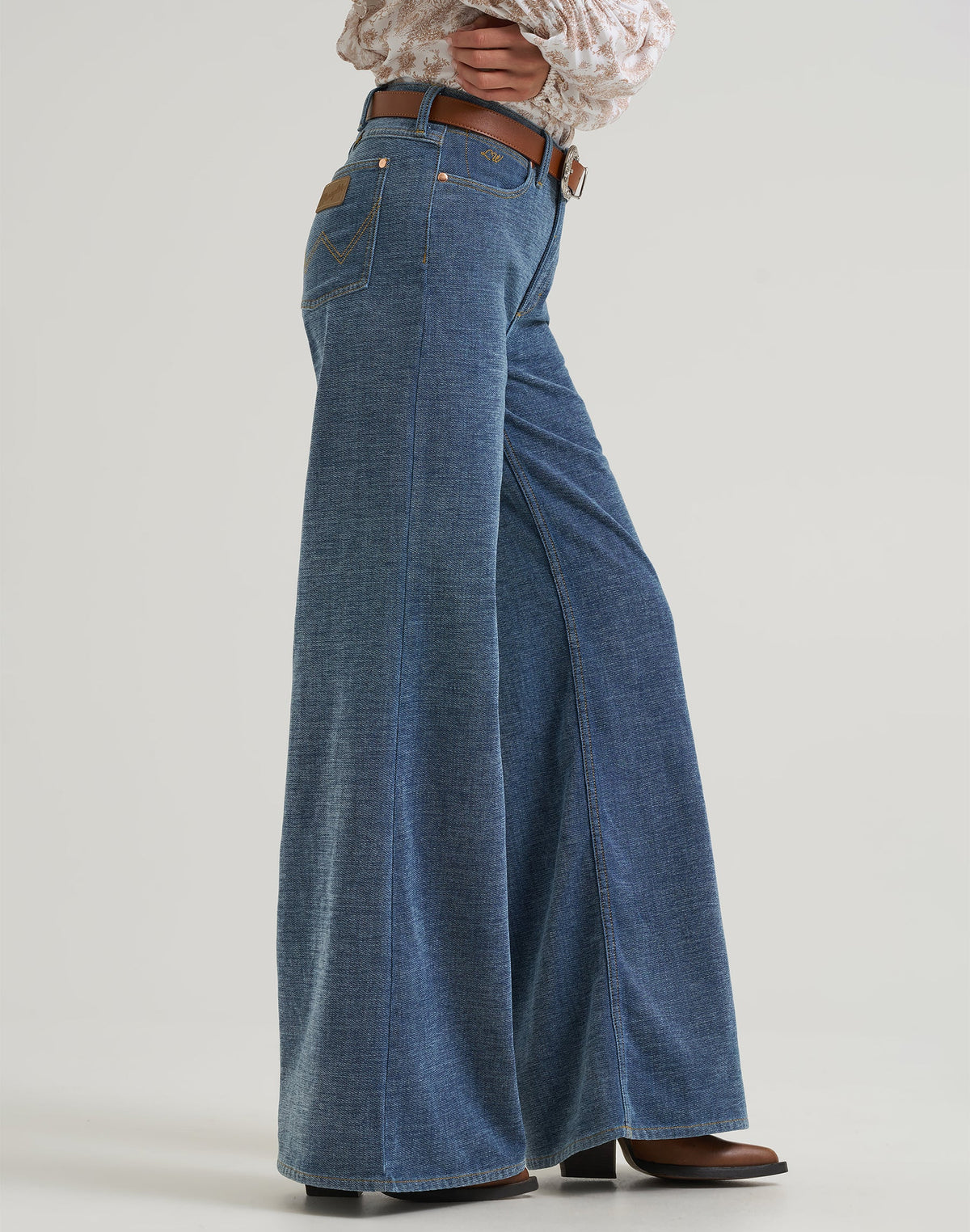Jeans Cheeky Wide Leg in Indigo Chenille