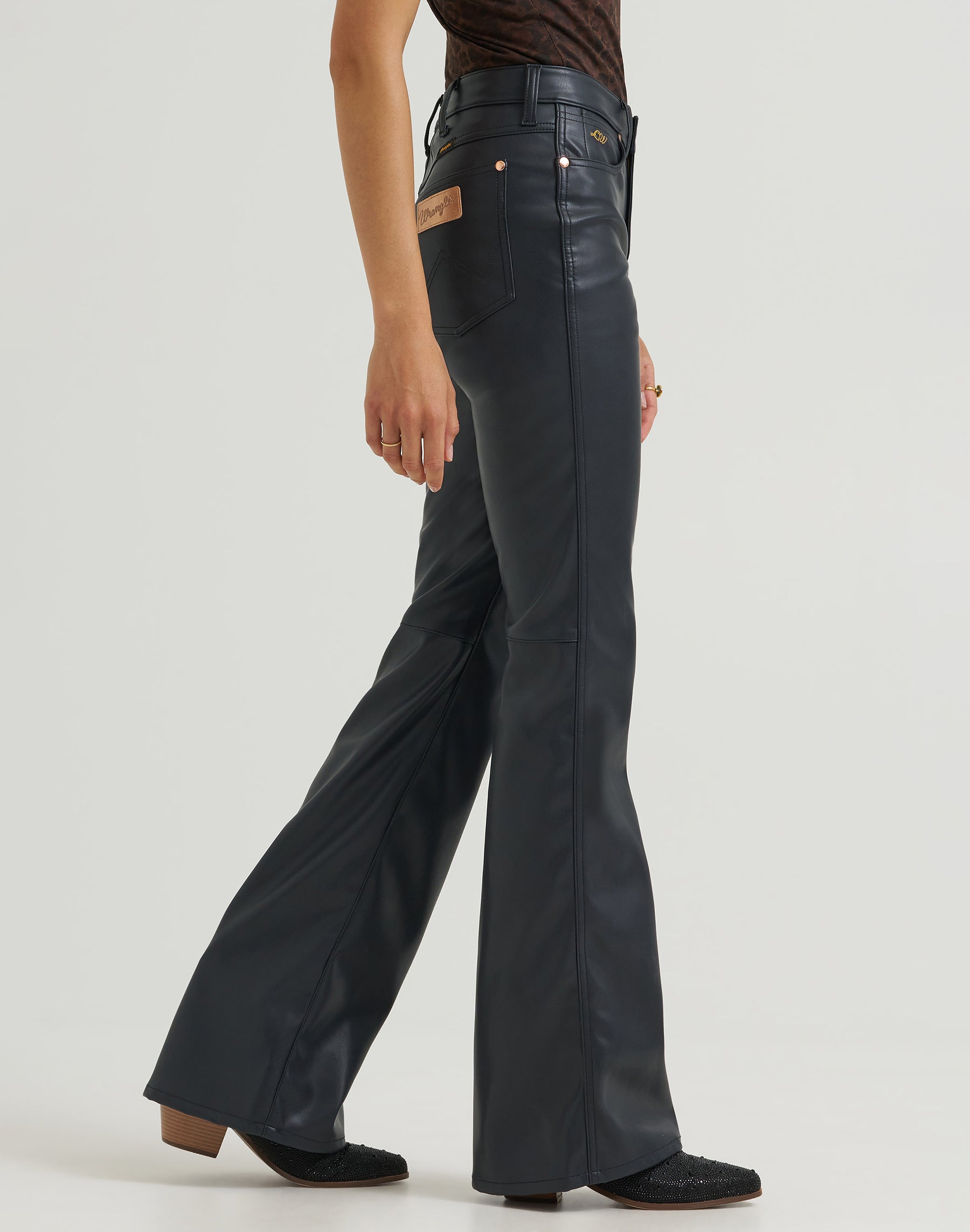 Hose Lainey Flare in Onyx Faux Leather
