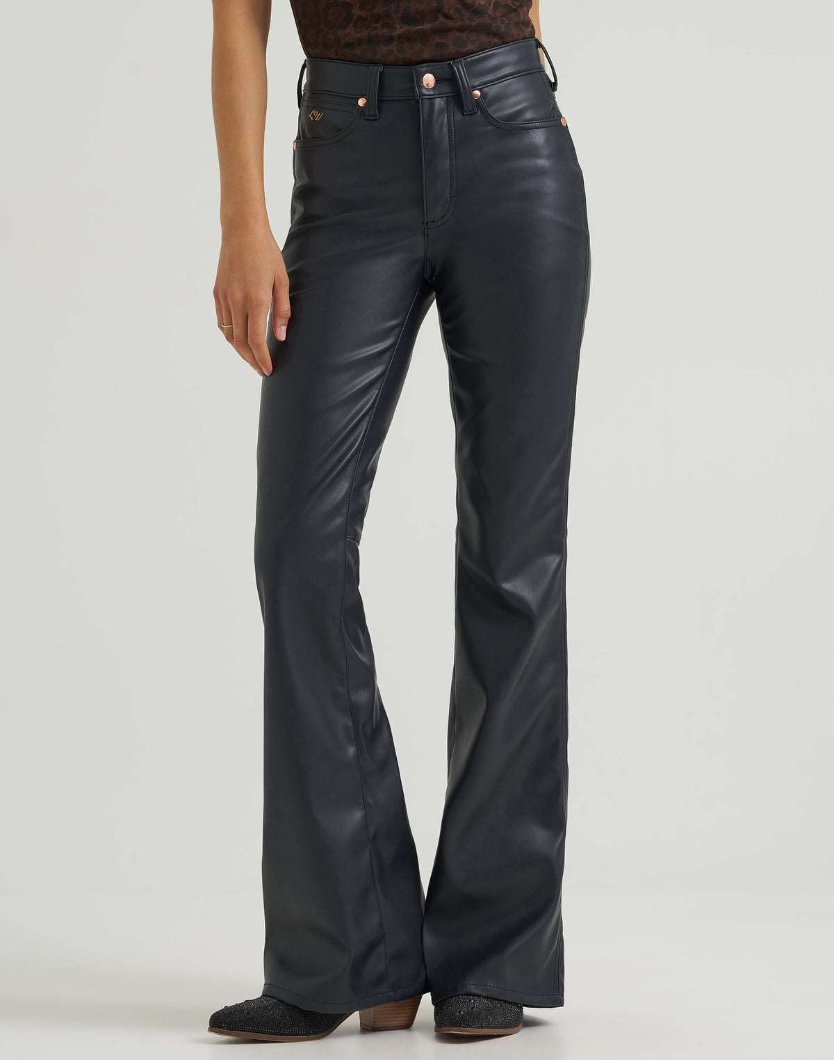 Hose Lainey Flare in Onyx Faux Leather