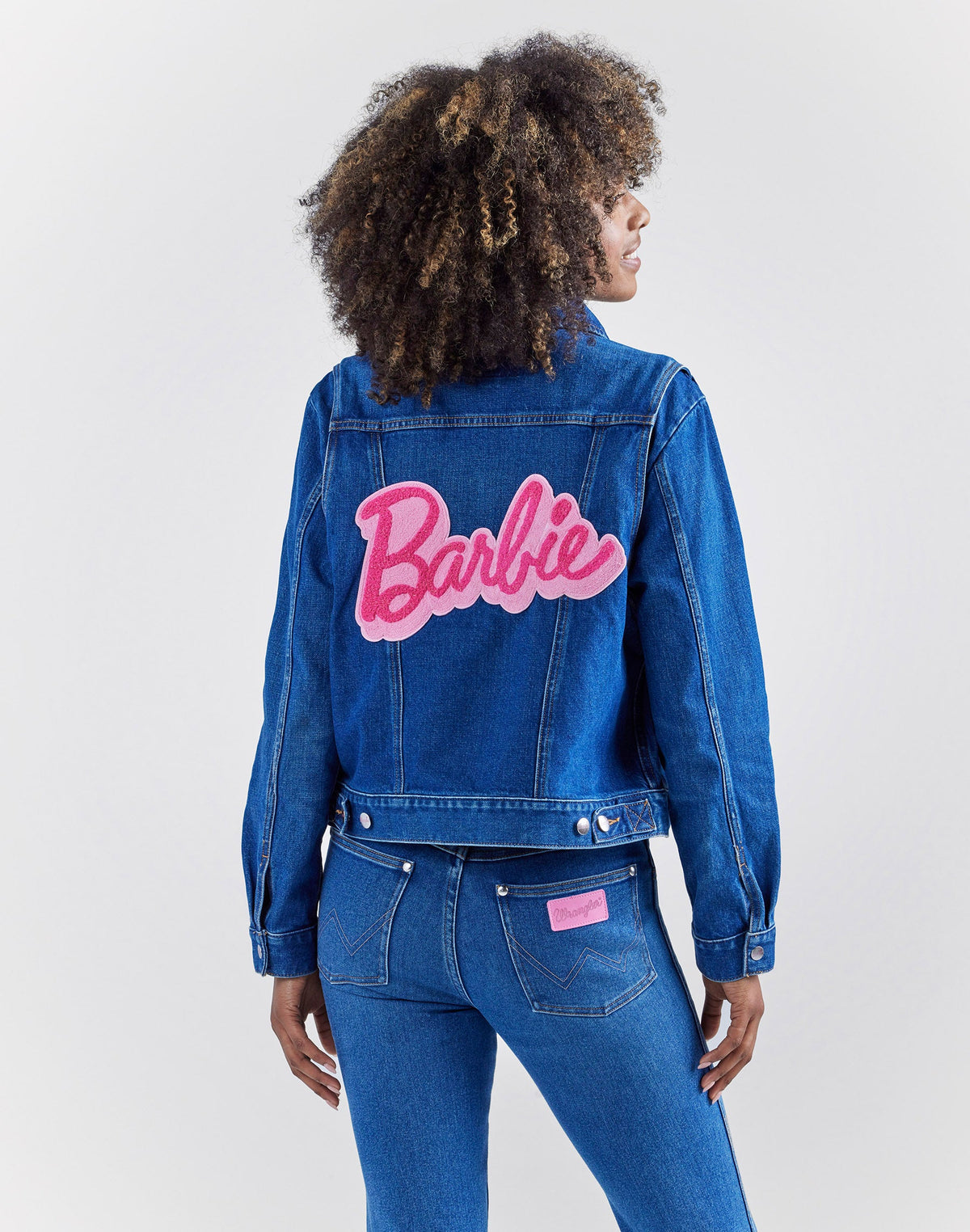 Wrangler X Barbie™ - Jen Jacket in Wrangler Blue