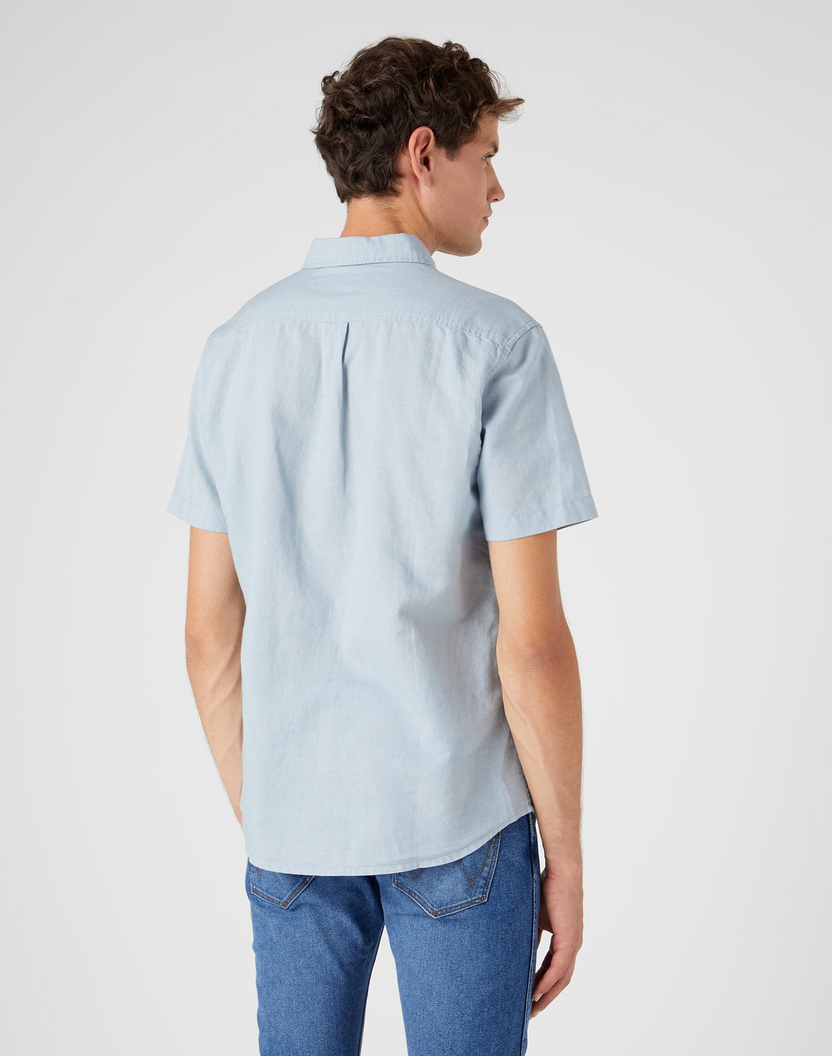 Kurzarm One Pocket Shirt in Blue Fog